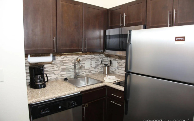 Staybridge Suites Lincoln Northeast by IHG