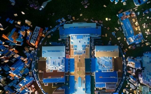 Sun And Moon International  Hotel (Zhenyuan Ancient Town Branch)