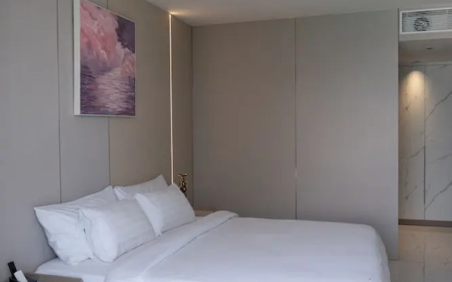 Wings by Hawks Hotels