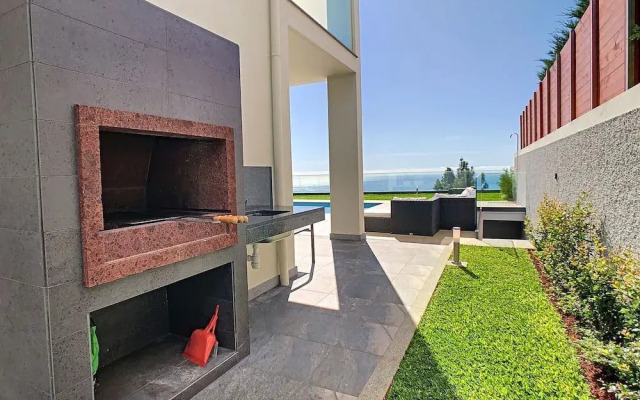 Villa Relaxing View by MHM