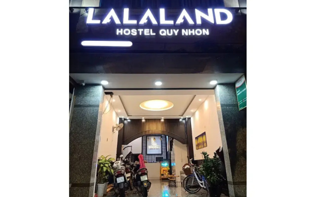 Lalaland Hostel