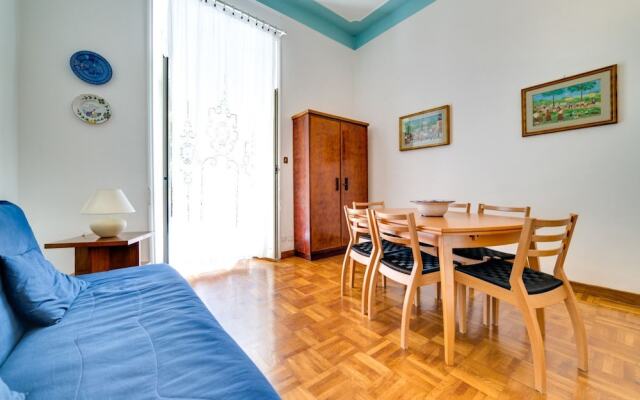 2 Bed Apt w/ Terrace Near Collosseum, Serviced by Hostmaker