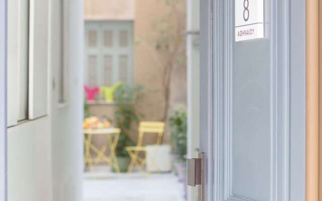 Grandma's Chic & Bright Athenian Home with a Patio