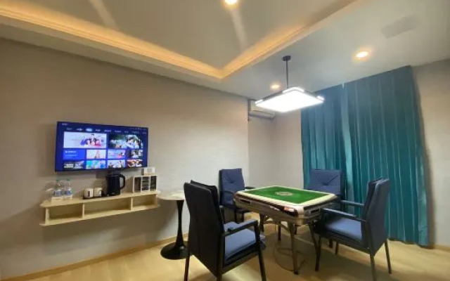 Kra Time Hotel (Donghui City)