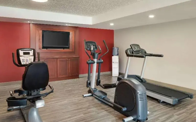 Ramada by Wyndham South Bend