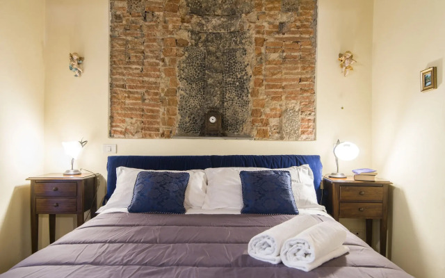 Romantic and Charming Apartments