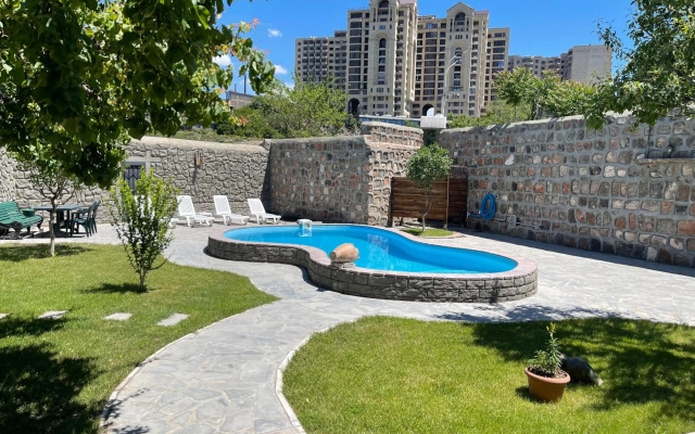 Cozy Apartment With The Best Patio and Swimming pool