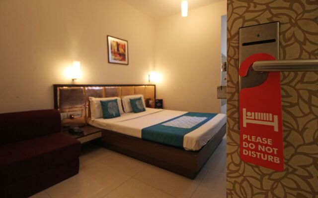 OYO 8456 Hotel Orient