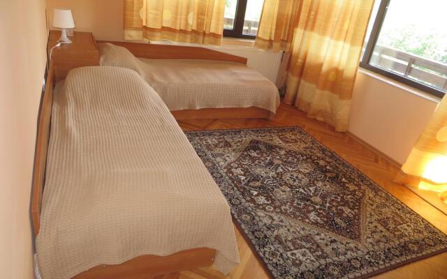 Daskalov Guest House