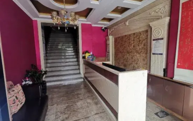 Yanji Hongfei Theme Hotel
