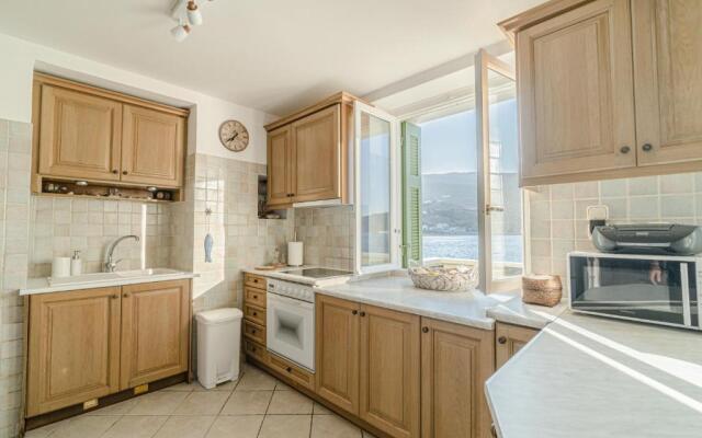 Seafront House in Andros Town with Sunrise & Ocean Views