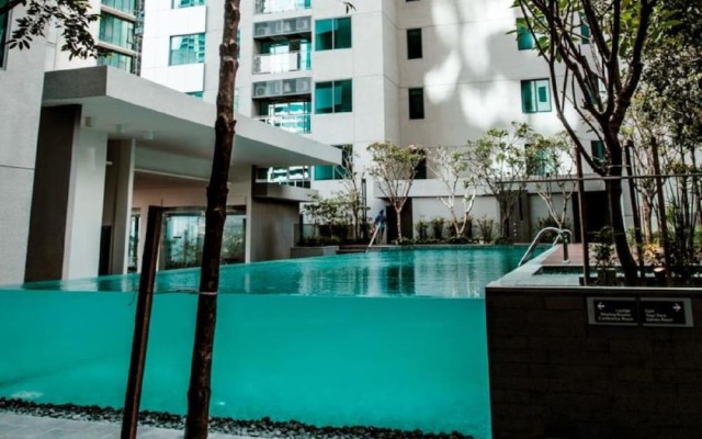 Summer Suites Vacation Home