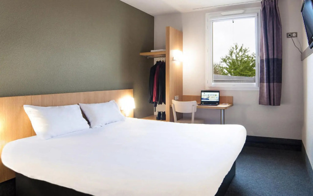 B&B HOTEL Marne-la-Vallée Bussy