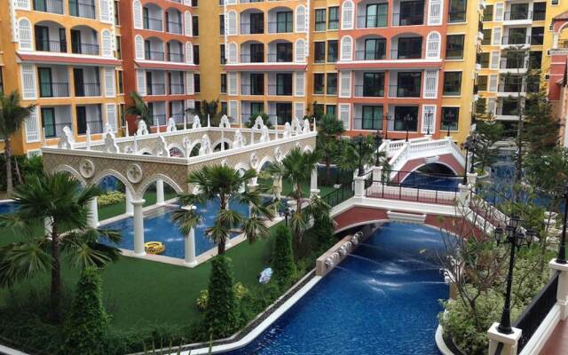 Venetian Signature Condo Resort Pattaya