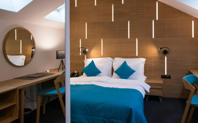 Hotel Sana