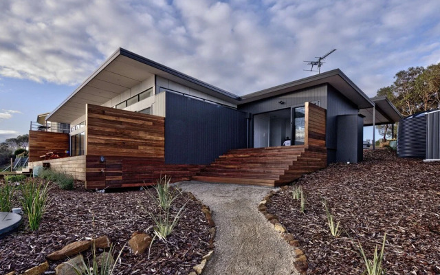 Freycinet Coastal Retreat