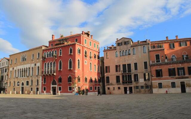 Fenice Apartments in Venice - Sant'Angelo