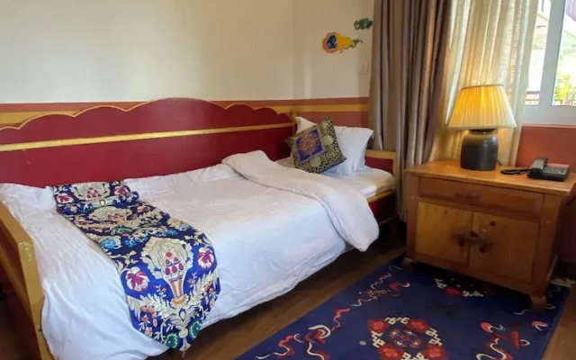 Three Jewels Boutique Hotel