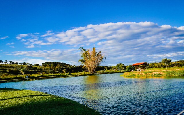 Quatro Estaçoes Pesq. E Hotel Fazenda