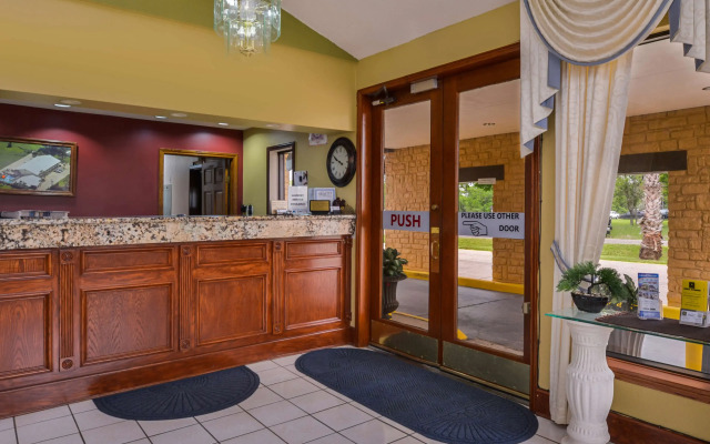 Americas Best Value Inn West Columbia