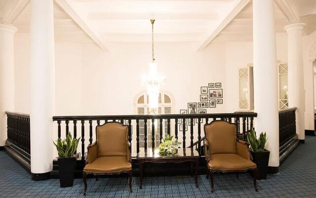 Hoa Binh Hotel