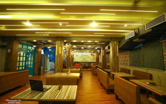 Hotel Shikha Palace