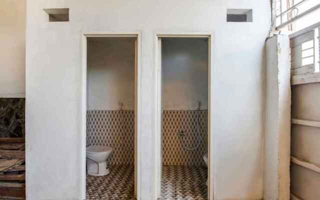 OYO 3185 Kalysta Bringin Syariah