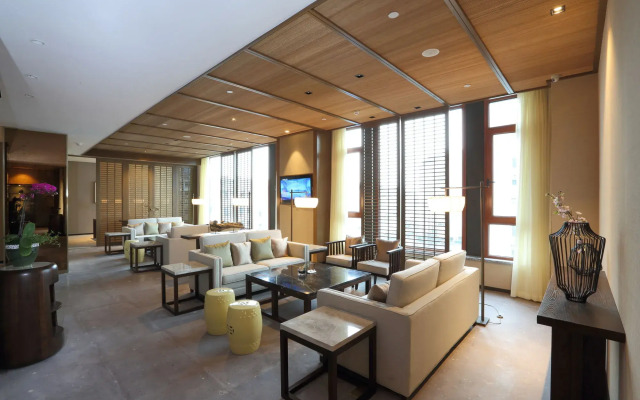 S & N International Hotel Linhai