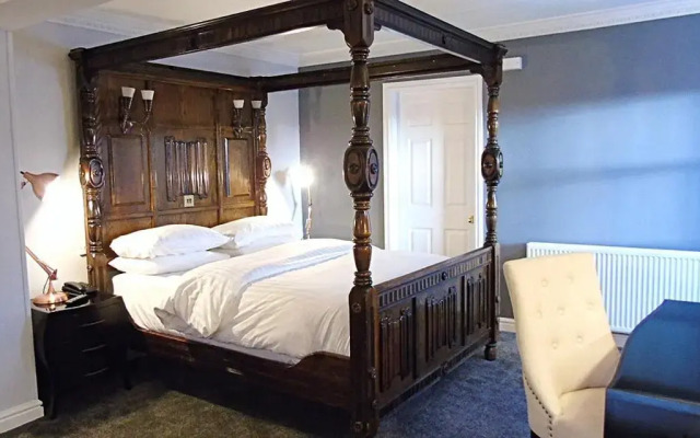 The Lion Pub with Rooms
