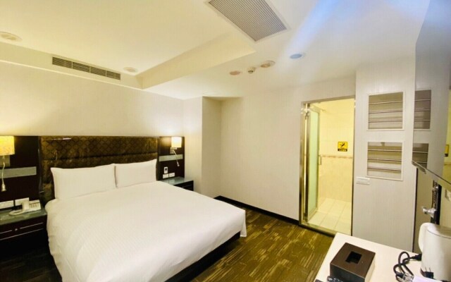 Hub Hotel - Banqiao Station