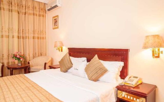 Tansoma Business Hotel