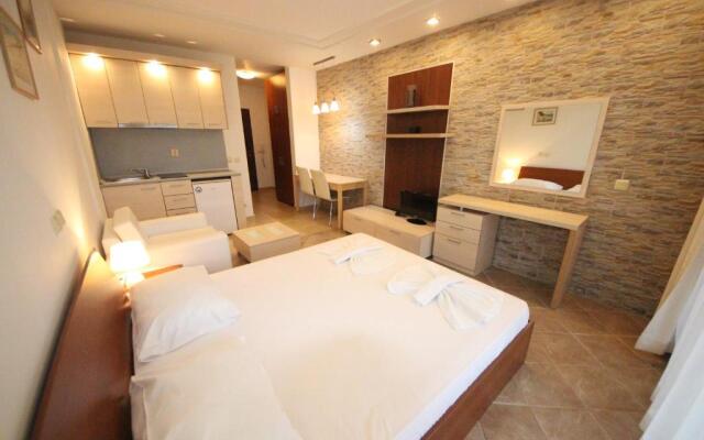 Menada Kavaci Sozopol Apartments