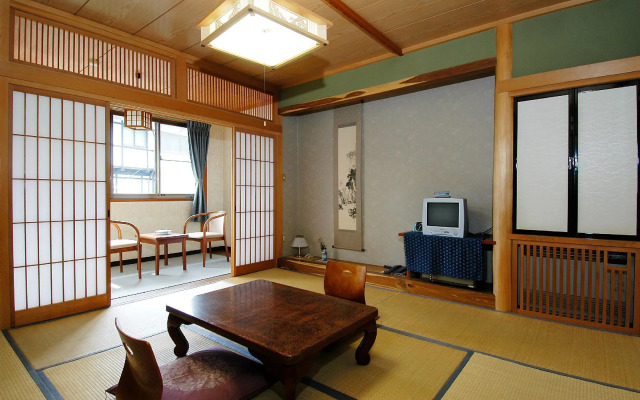 Kusatsu Onsen Nisshinkan