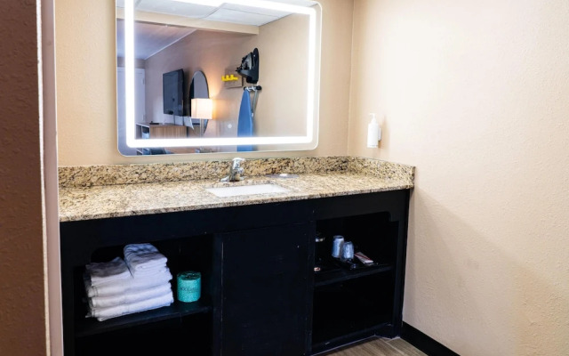 Super 8 by Wyndham Corpus Christi Airport