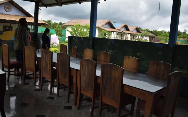 Falcon Jungle Resort