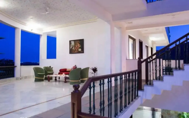 Devraj Villa-A Luxury Homestay with Pool
