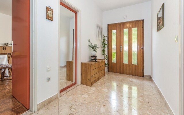 Beautiful Apartment in Vodice With Wifi and 2 Bedrooms