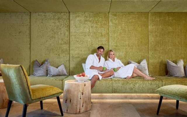 Alpine Hotel Resort Goies