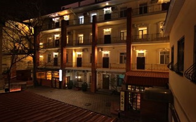 Одесса Executive Suites