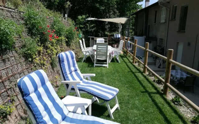 Mimosa Apartments