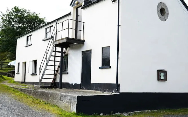 The Fox & Hounds Hotel