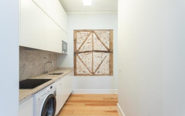 Baixa Cozy 2BR with AC - by LU Holidays