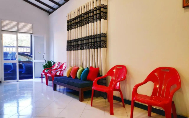 Chandra Holiday Home