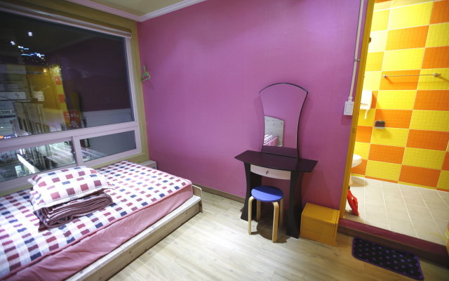 Bluefish Guesthouse - Hostel
