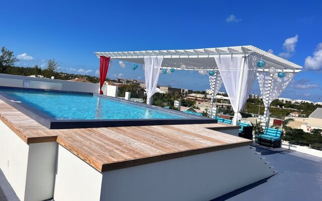 The Suites at Mr Grouper