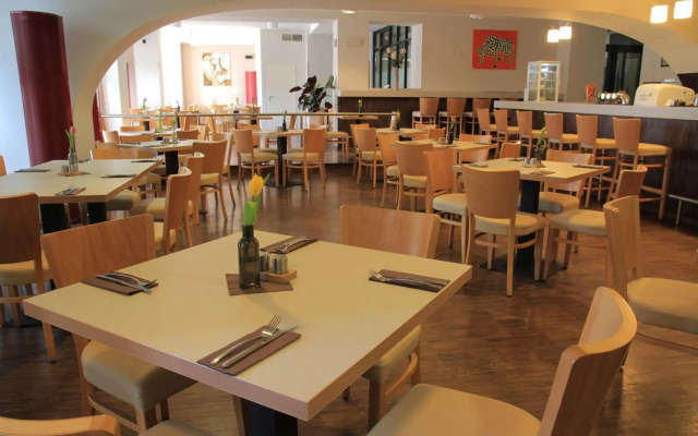 Akcent hotel
