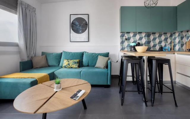 Andromeda - 1 Bedroom Apt & Terrace in Athens