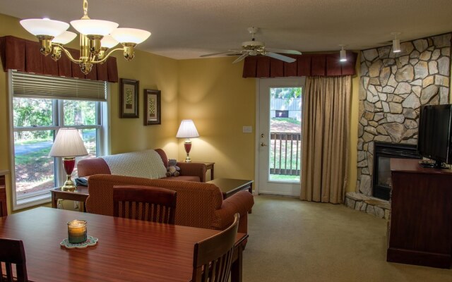 Massanutten's Woodstone Meadows by Tripforth