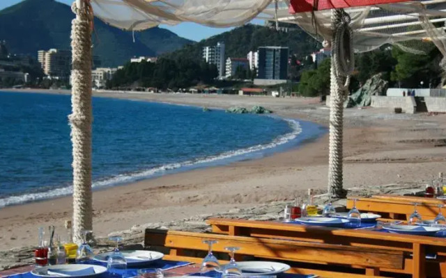Apartments Slavica Rafailovici