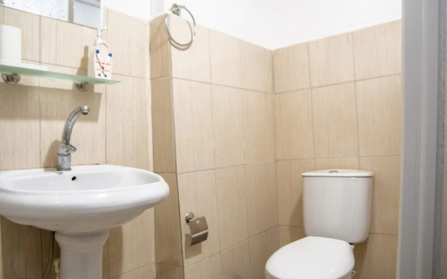 Historic House Near Sigacik Marina in Seferihisar